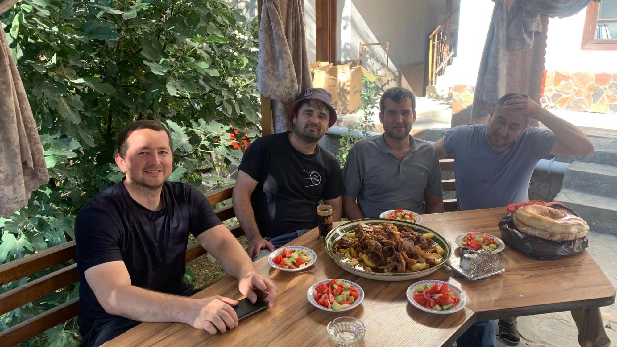 Salom Hostel Panjakent Екстериор снимка
