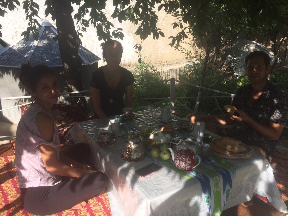 Salom Hostel Panjakent Екстериор снимка